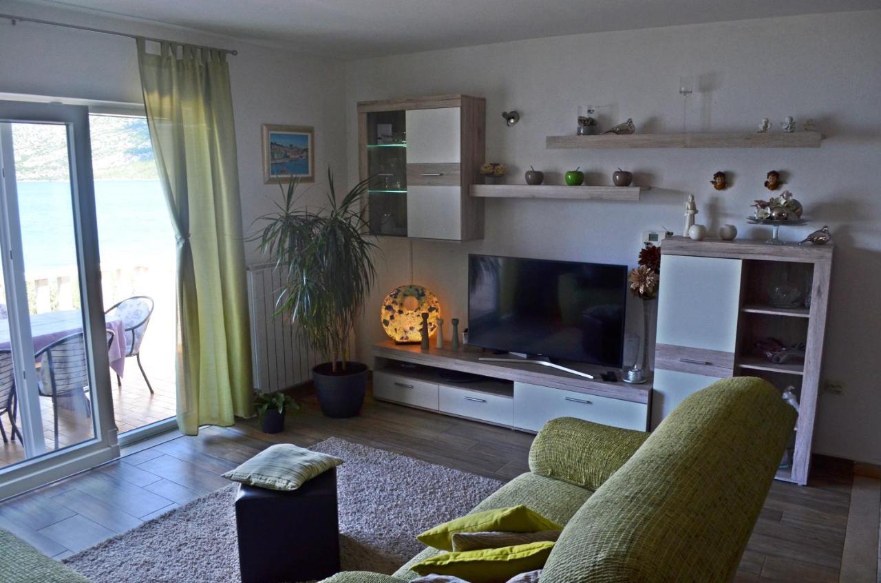 Apartments Rina - Kneze Рачишче Экстерьер фото