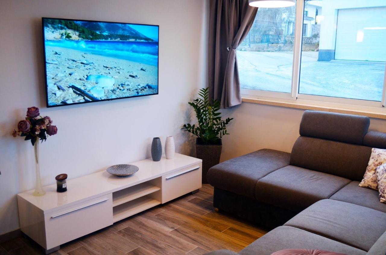 Apartments Rina - Kneze Рачишче Экстерьер фото