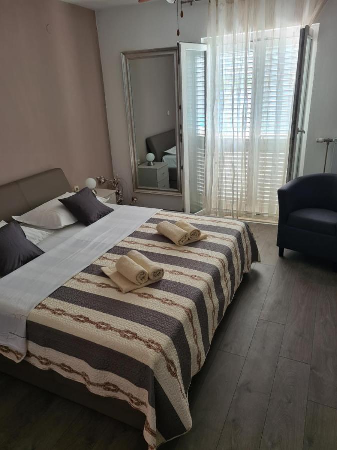 Apartments Rina - Kneze Рачишче Номер фото
